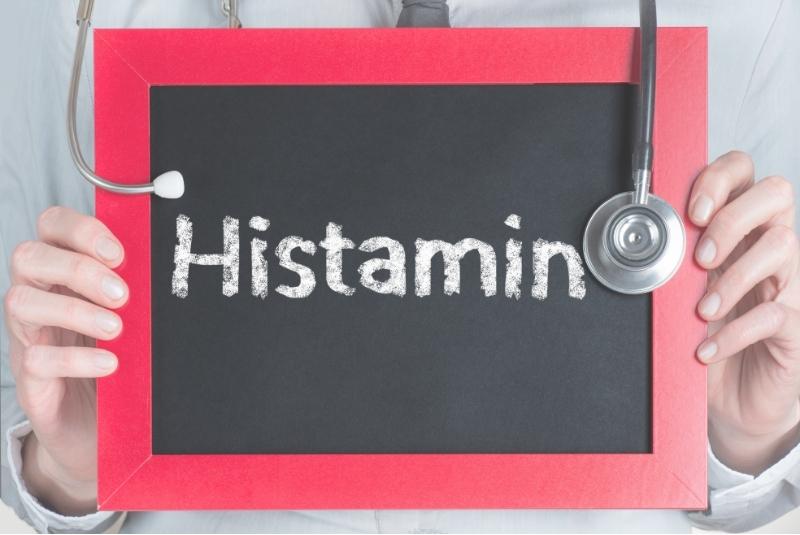 Schild mit Histaminaufschrift